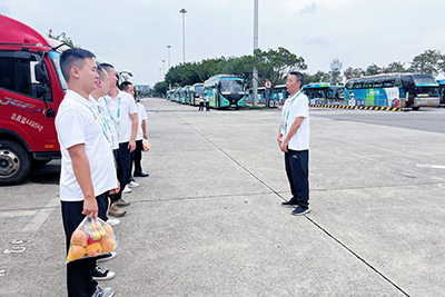 E:2023.77.28【助力大运】以关爱鼓舞士气，拼全力备战大运——龙8持续开展慰问活动官网20230728-01-彤熙4.jpg